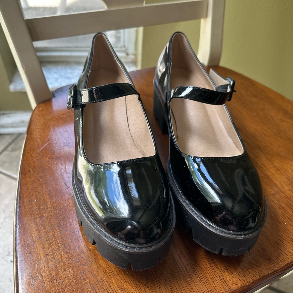 Black Patent Leather Platform Mary Jane Shoes Size 10